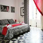 Pitagora House Gasthof