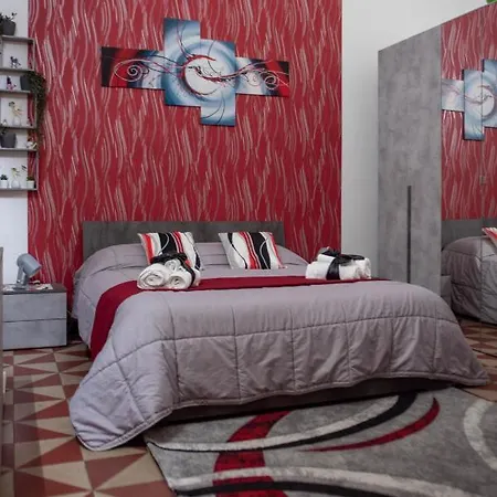 Pitagora House *