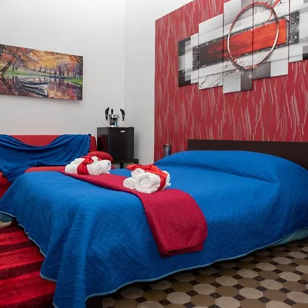 Pitagora House Guest house