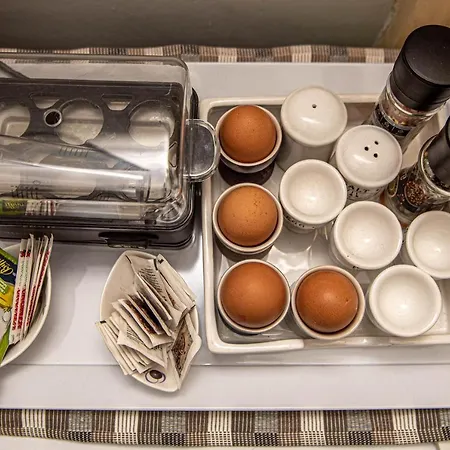 Pitagora House Гостевой дом *