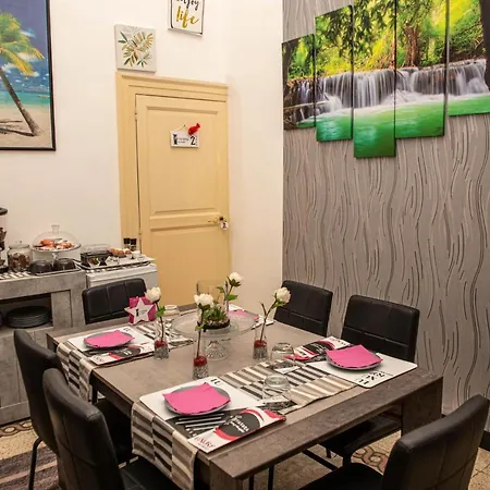 Pitagora House Гостевой дом