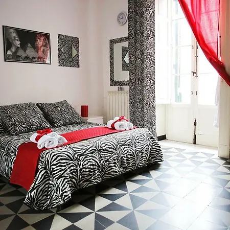 Pitagora House Гостевой дом